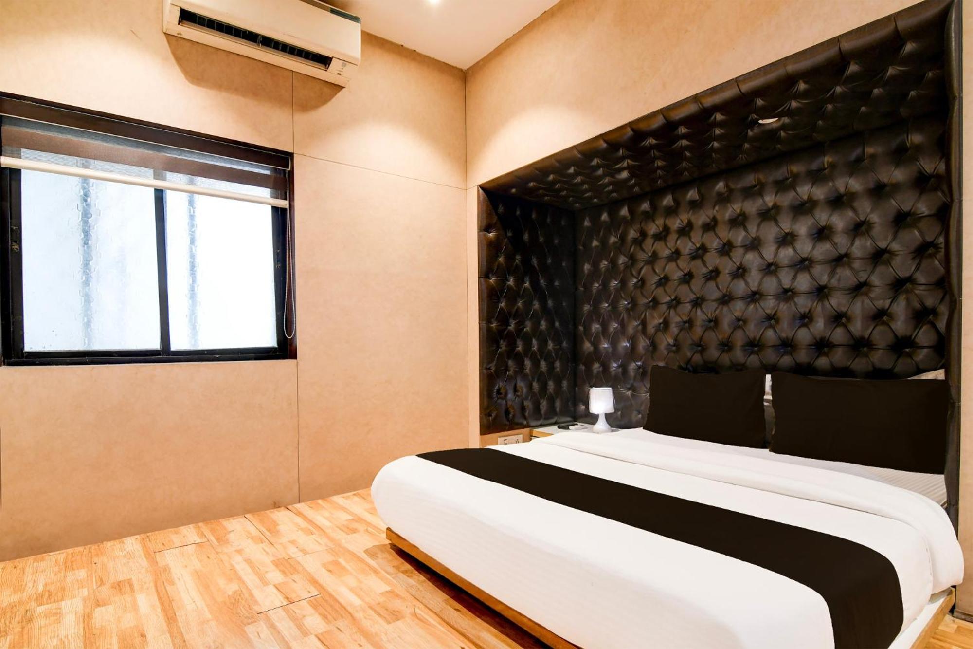 Super Collection O Vip Road Formerly Hotel Heritage 콜카타 외부 사진